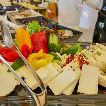 Olympian Bay Grand Hotel 4*