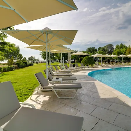 Olympian Bay Grand Hotel 4*