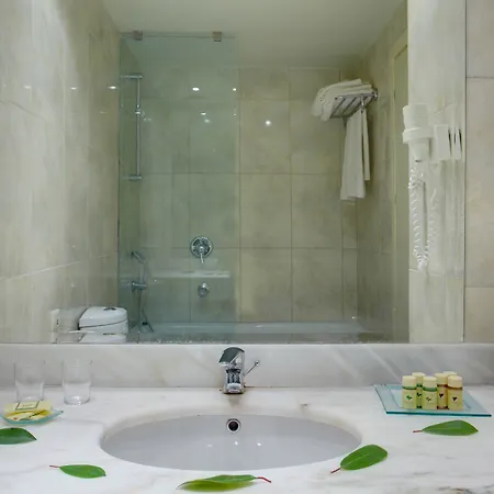 Olympian Bay Grand 4*